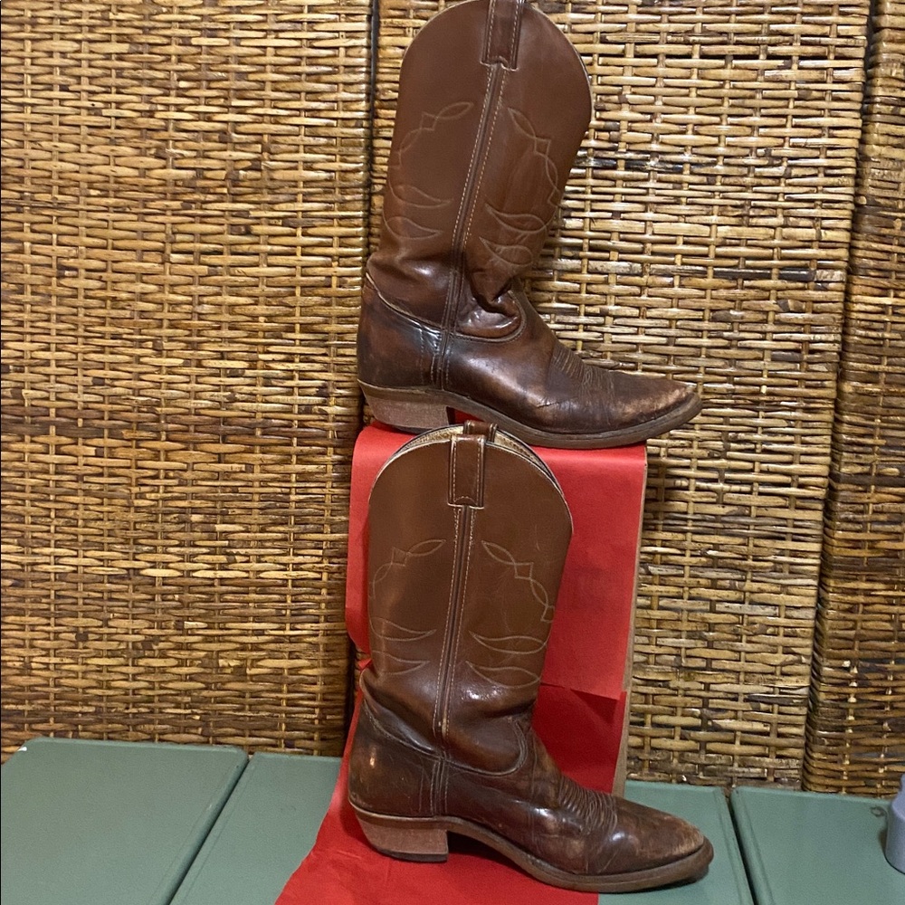 USED Justin Western Boots 1173 Brown Leather Cowboy Rancher Rodeo USA 10